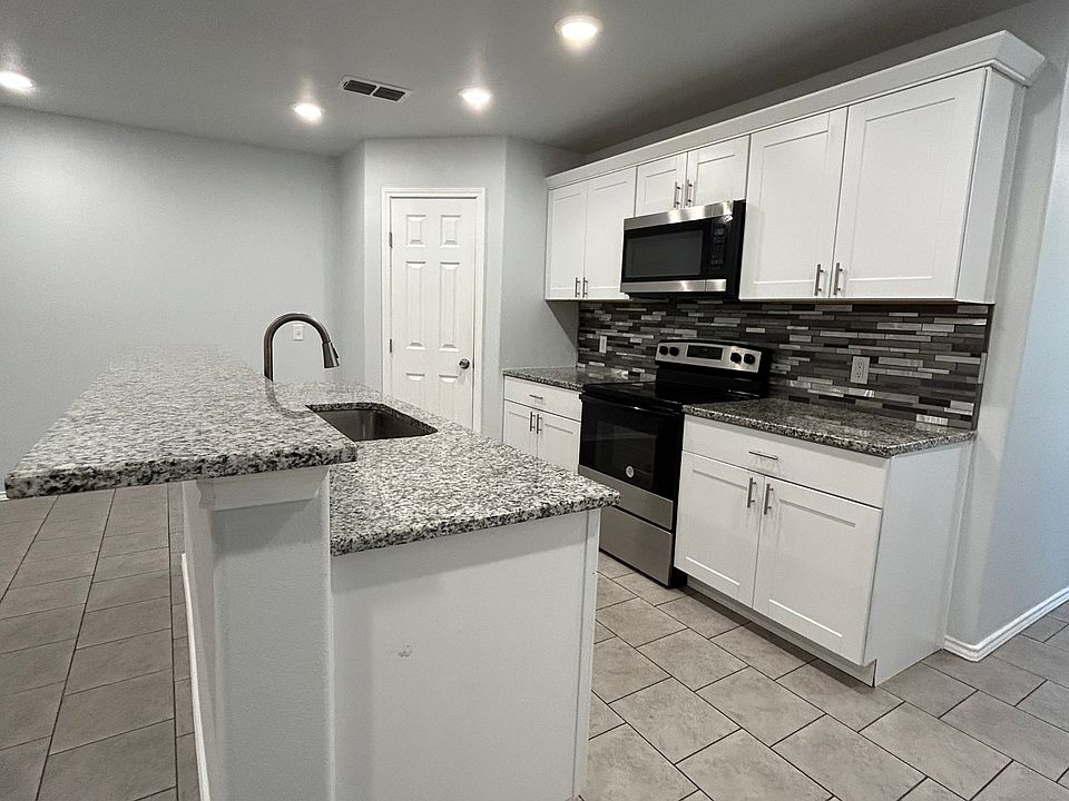 1st image of 8602 10th St