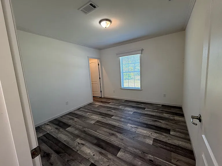 112 Paradise Dr — Photo 7