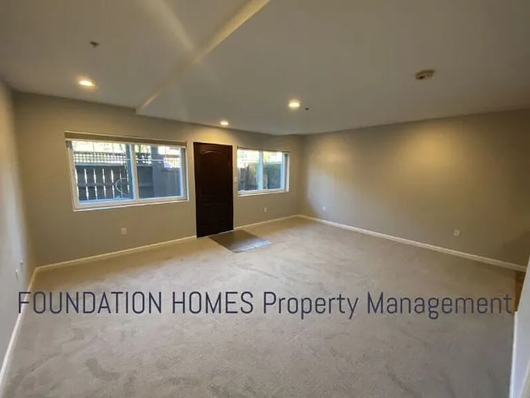 1531 Sir Francis Drake Blvd — Photo 10