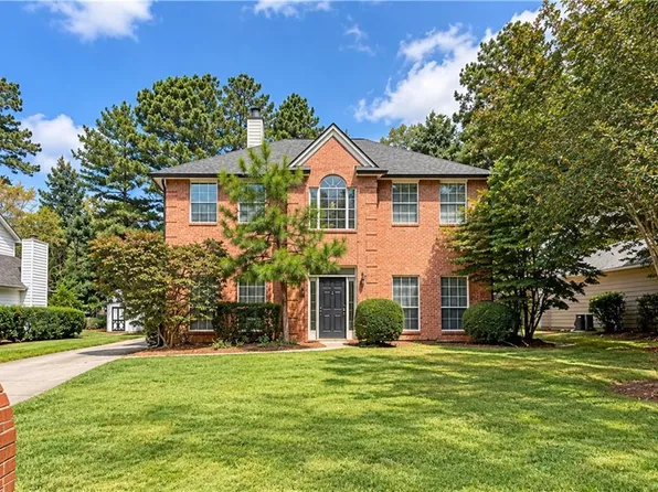 10950 Pinehigh Dr, Alpharetta, GA 30022