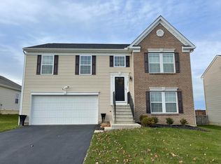 1041 Sun Ridge St, Lancaster, OH 43130