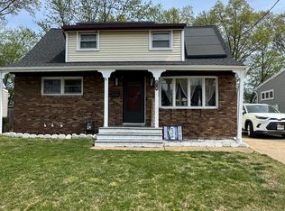 148 S Inman Ave, Avenel, NJ 07001