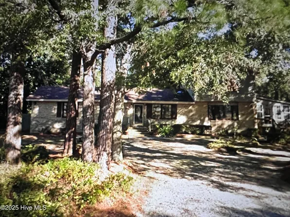 809 Seabreeze Road N, Wilmington, NC 28409