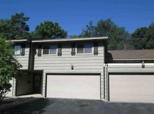 9528 Trail East Rd, Bloomington, MN 55420