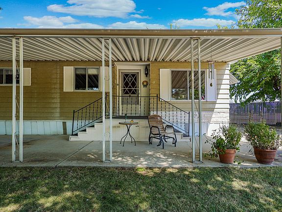 2nd image of 21800 Topland Dr #1