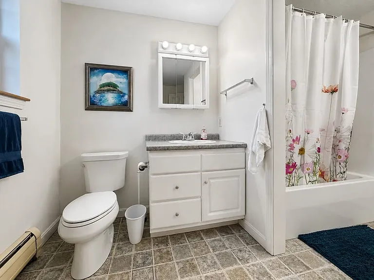 129 Lawrence Rd — Photo 26