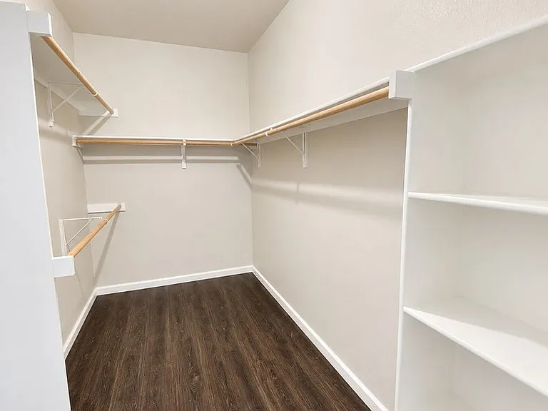 708 San Antonio Trl — Photo 22