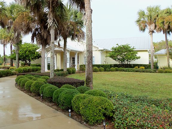 Community Club House with Pool and Tennis