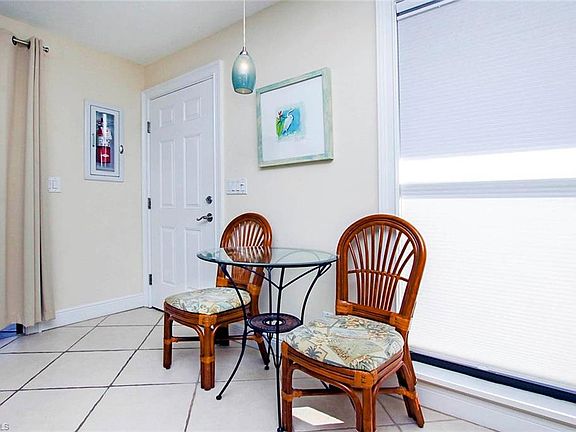 3rd image of 1811 Olde Middle Gulf Dr #4