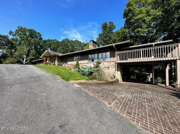 123 Cedar Hills Rd, Sevierville, TN 37862