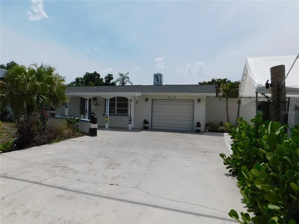 625 Sandpiper Ln, Nokomis, FL 34275