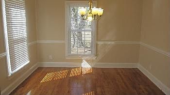 5th image of 222 Beth St