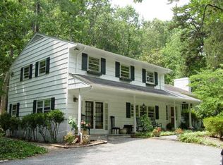 638 Christopher Rd, Chapel Hill, NC 27514