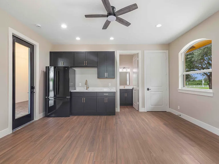 4985 Stables Way — Photo 52