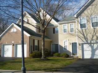 107 Windsor Pond Rd, Princeton Junction, NJ 08550
