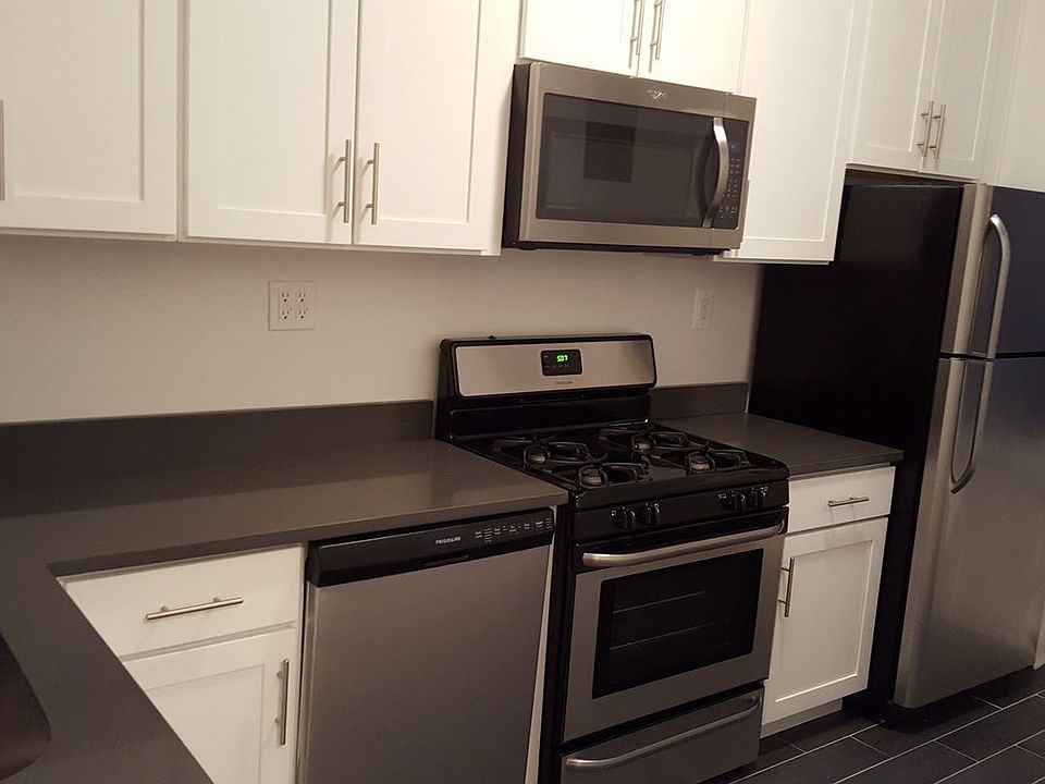 2nd image of 7415 35th Ave APT 2S