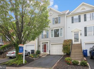 204 Connery Ter SW, Leesburg, VA 20175