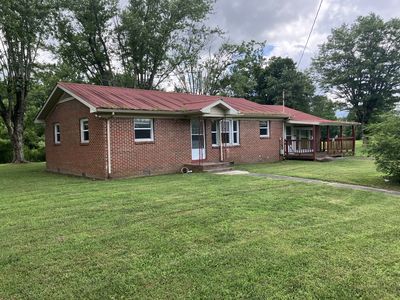 608 Old West Point Rd, Smithville, TN, 37166