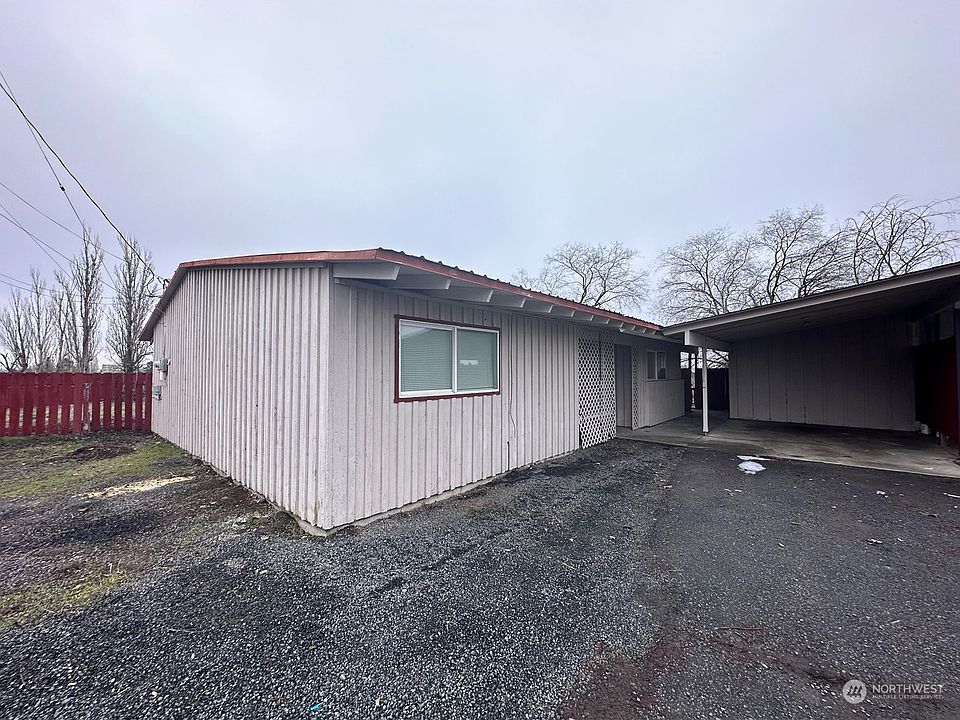 1st image of 423 Offutt Drive