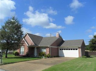 6470 Elmwood Cv, Memphis, TN 38141