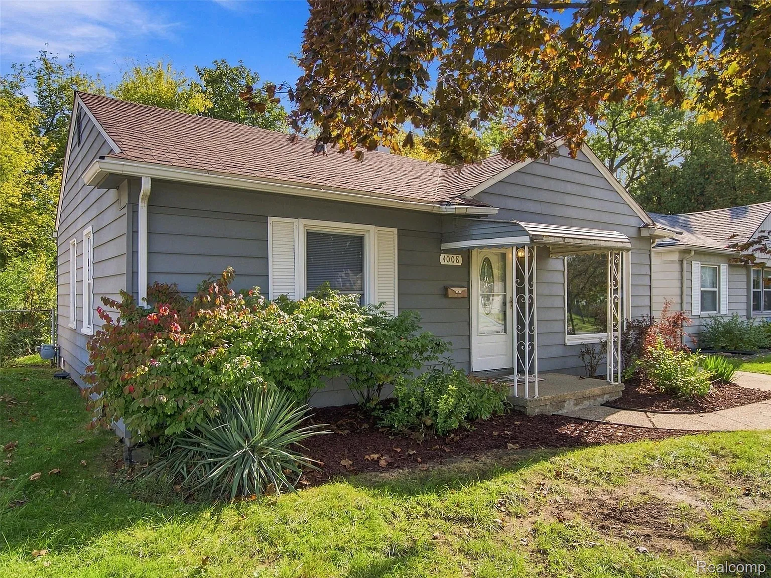 2 bed, 1.0 bath, 756 sqft, $1,850 — Photo 2