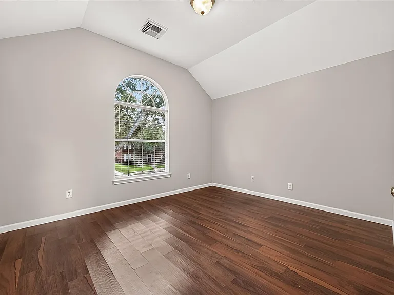 2215 Alberton Ln — Photo 21