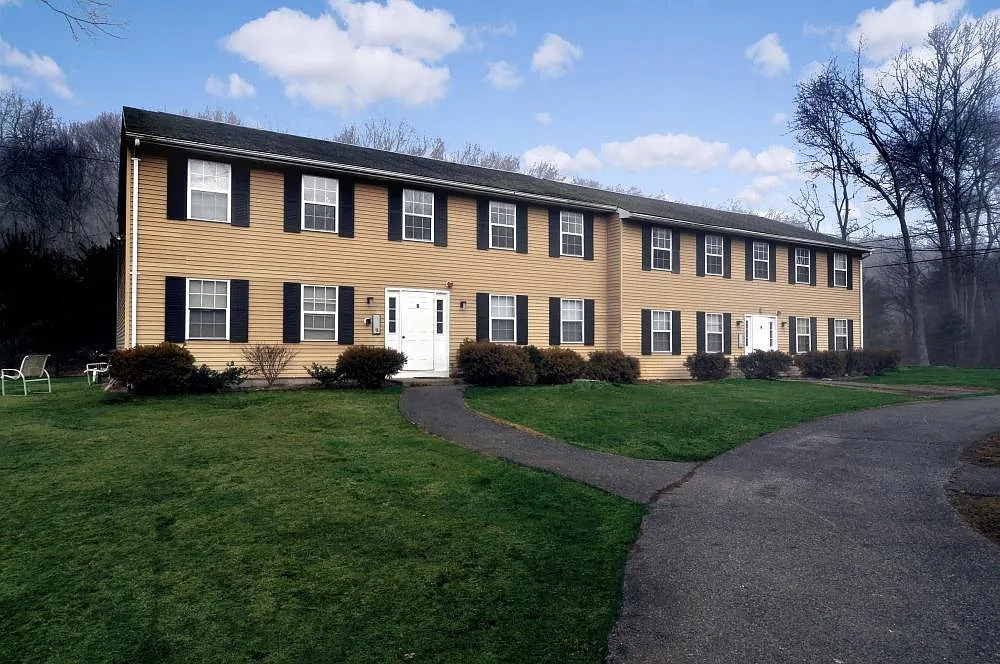 1 bed, $1,300 — Photo 1