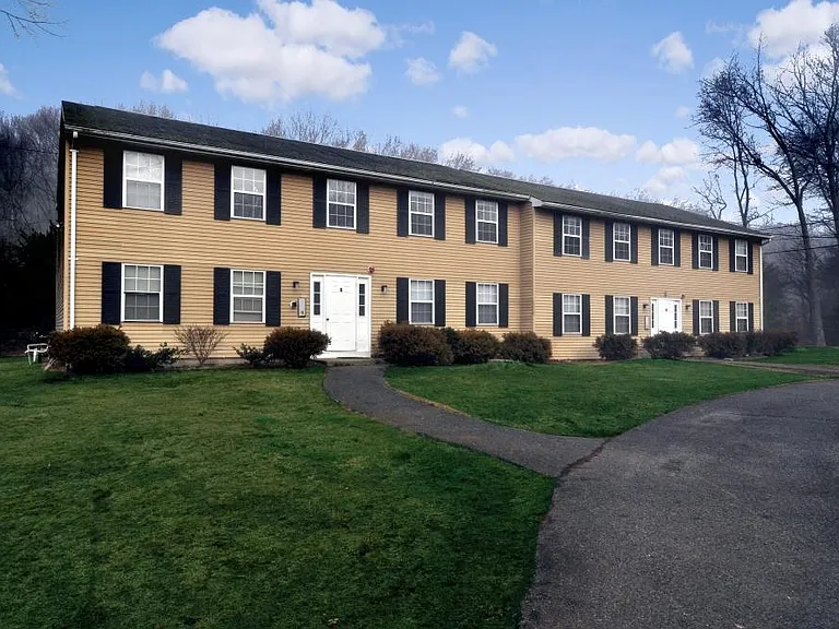 155 Yawgoo Valley Rd — Photo 1