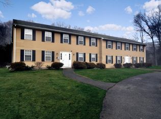 155 Yawgoo Valley Rd, Exeter, RI 02822