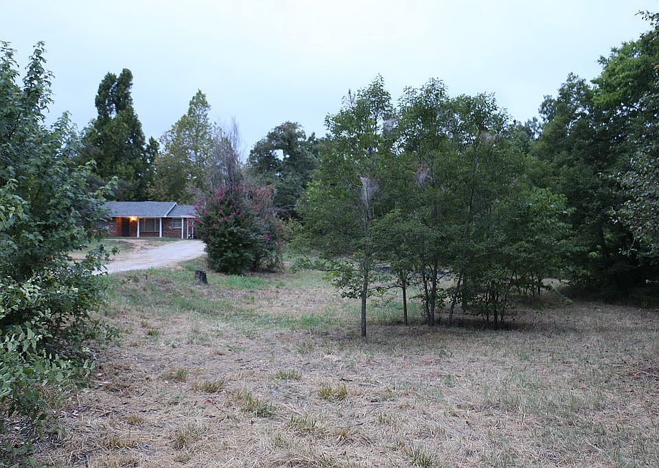 2nd image of 6620 156th Ave NE
