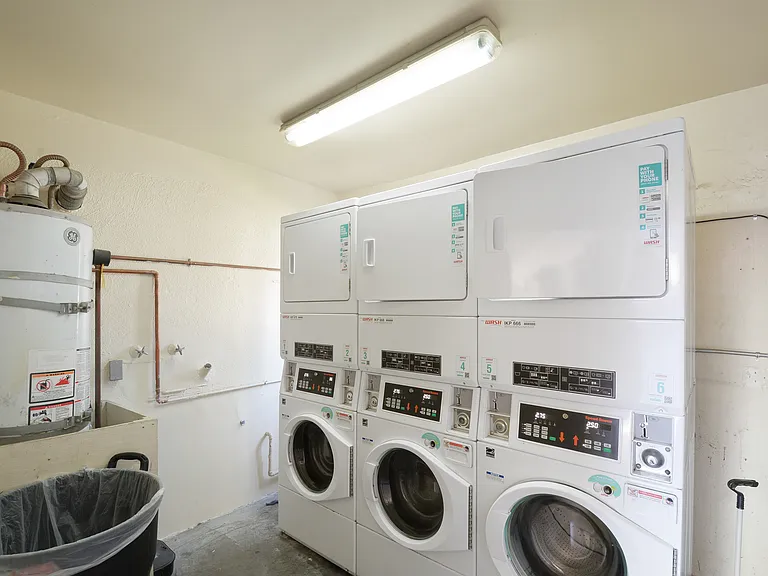 236 E Olive Ave #K — Photo 5
