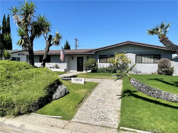 11852 Holly St, Grand Terrace, CA 92313