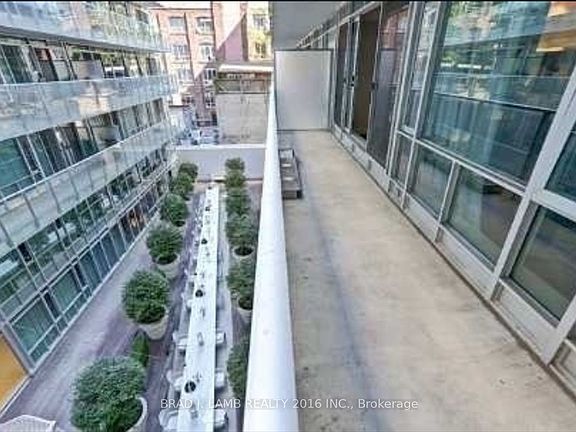 5th image of 75 Portland St #522