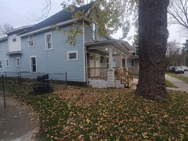 1128 Portage Ave #1C — Photo 10