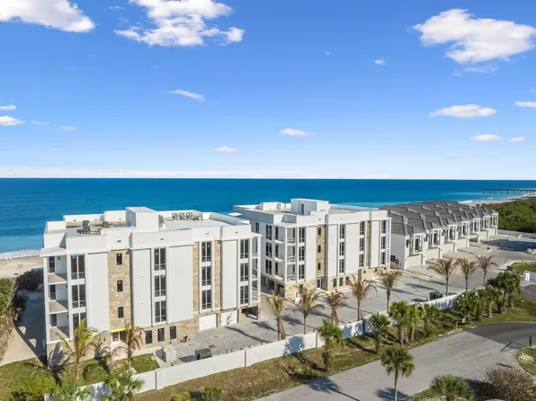 26 Indigo Vero Dr #404, Vero Beach, FL 32963