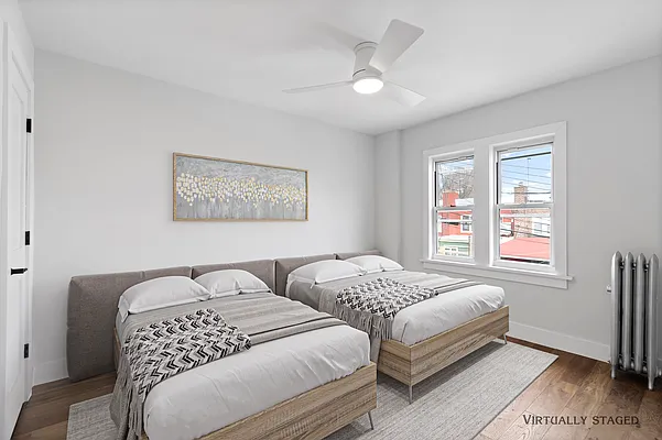 Sold by HomeDax Real Estate | media 8