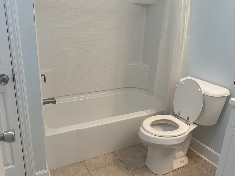 108 Stafford St — Photo 16