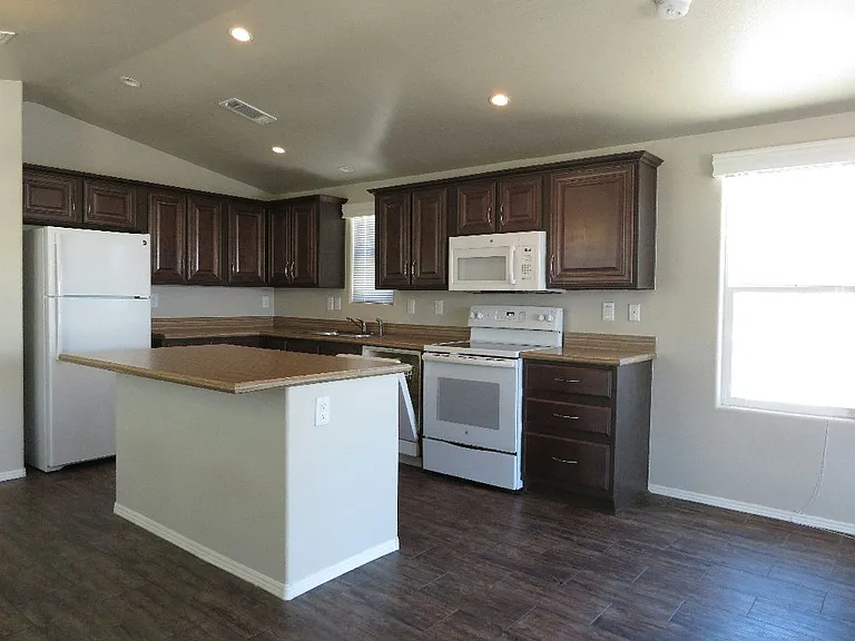 6960 W Peoria Ave #20 — Photo 6