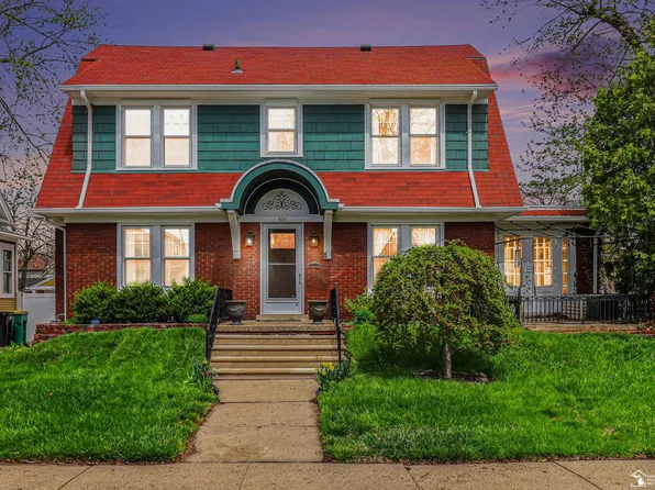 304 Chestnut St, Wyandotte, MI 48192