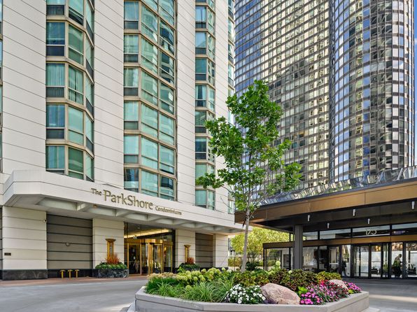 195 N Harbor Dr APT 2408, Chicago, IL 60601 property photo