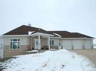 9102 E Rye Dr, Clinton, WI 53525