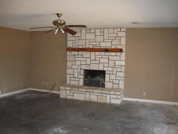 2nd image of 12541 Fm 1178 S