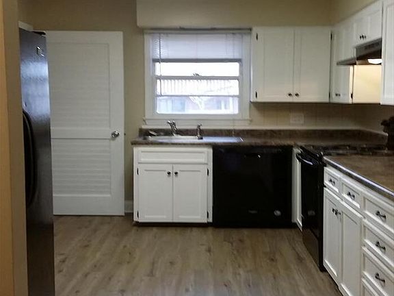 4th image of 2106 S 50th St