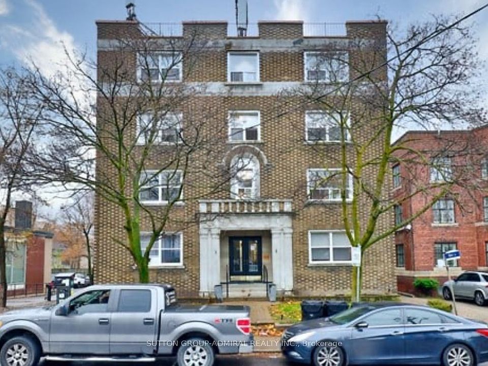 1st image of 464 Spadina Rd #24