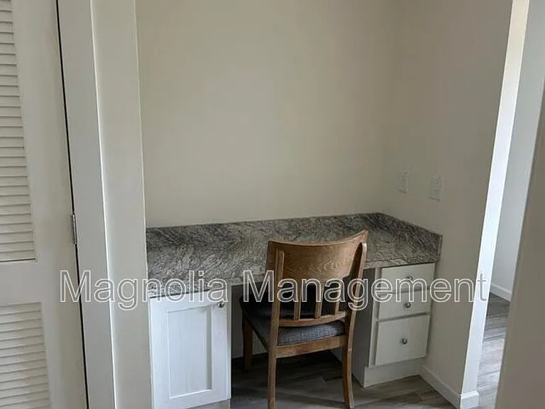 3200 Bobbitt Rd — Photo 11