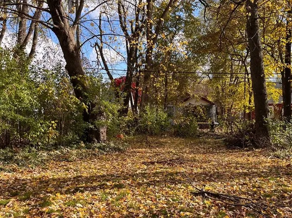 17374 Brady, Redford, MI 48240