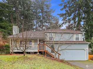 369 NW San Juan Dr, Bremerton, WA 98311