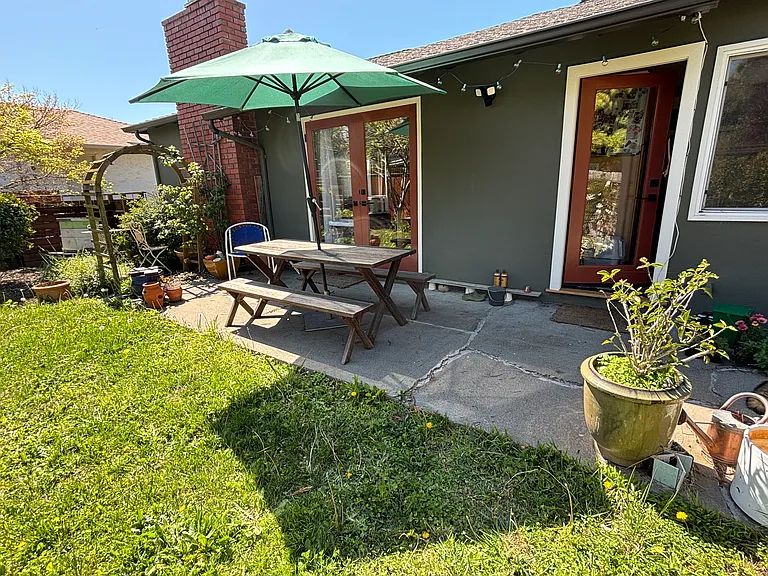 1545 Keoncrest Dr — Photo 10