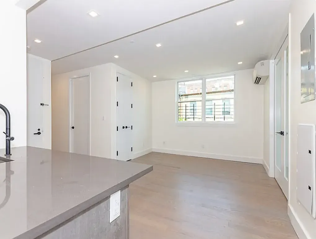 2909 Albemarle Road — Photo 3