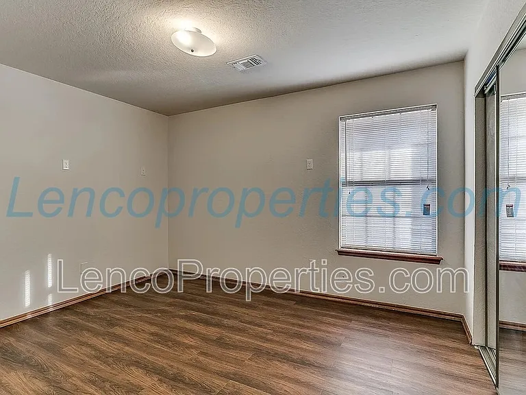 1716 Briarcreek — Photo 15